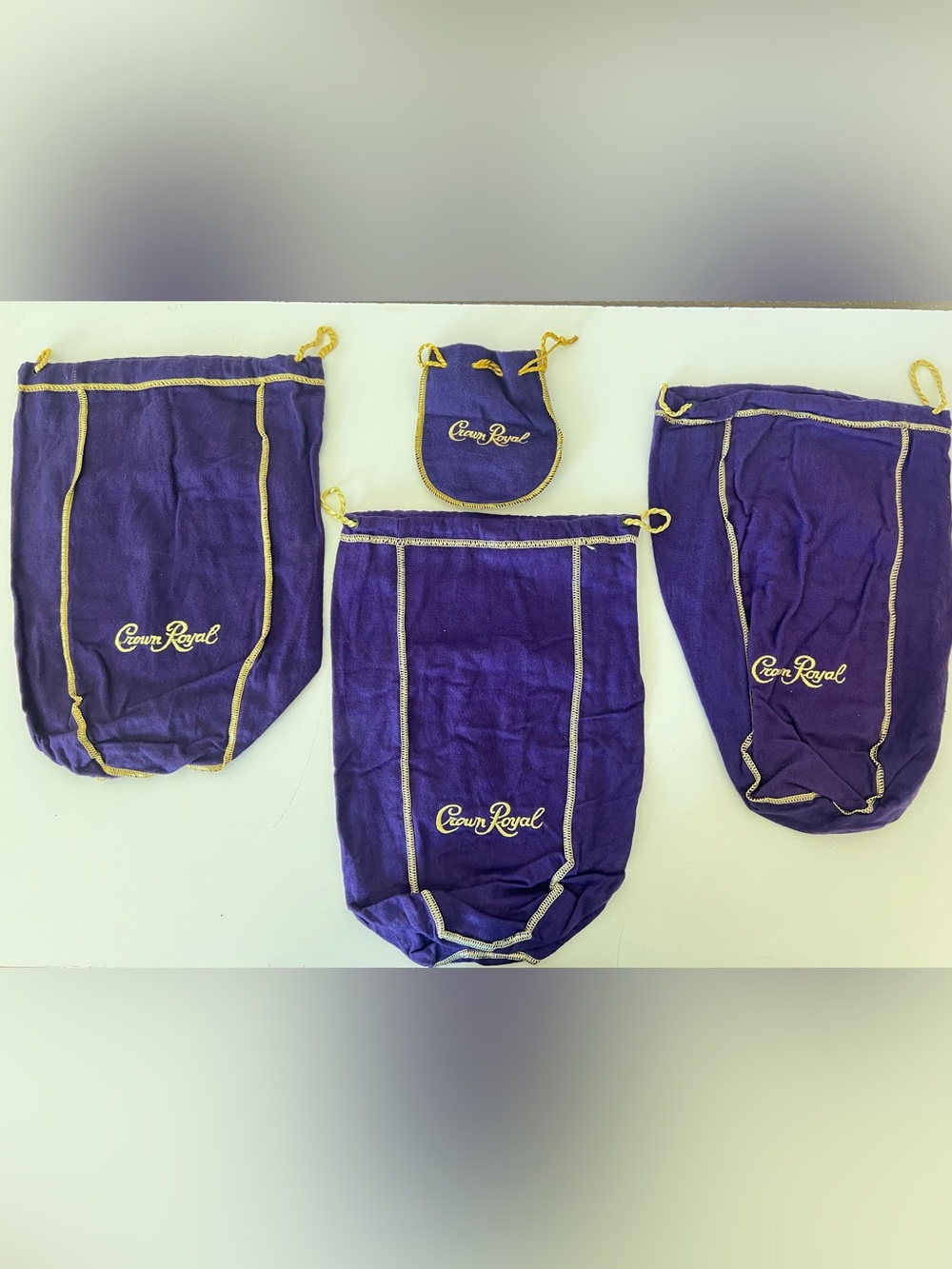 Crown Royal Purple Velvet Drawstring Bag Set with Gold Trim